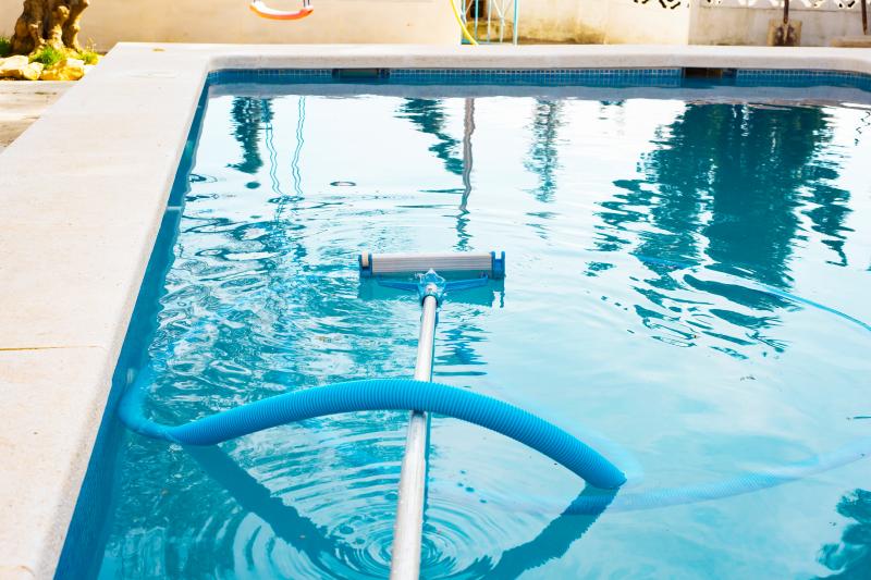 Guide complet des produits d'entretien indispensables pour votre spa